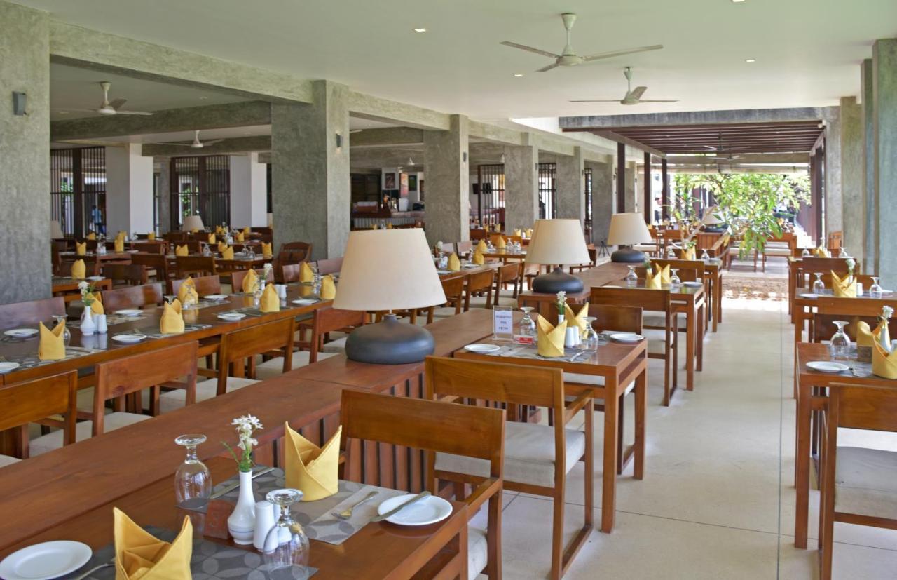 Goldi Sands Hotel Negombo Dış mekan fotoğraf