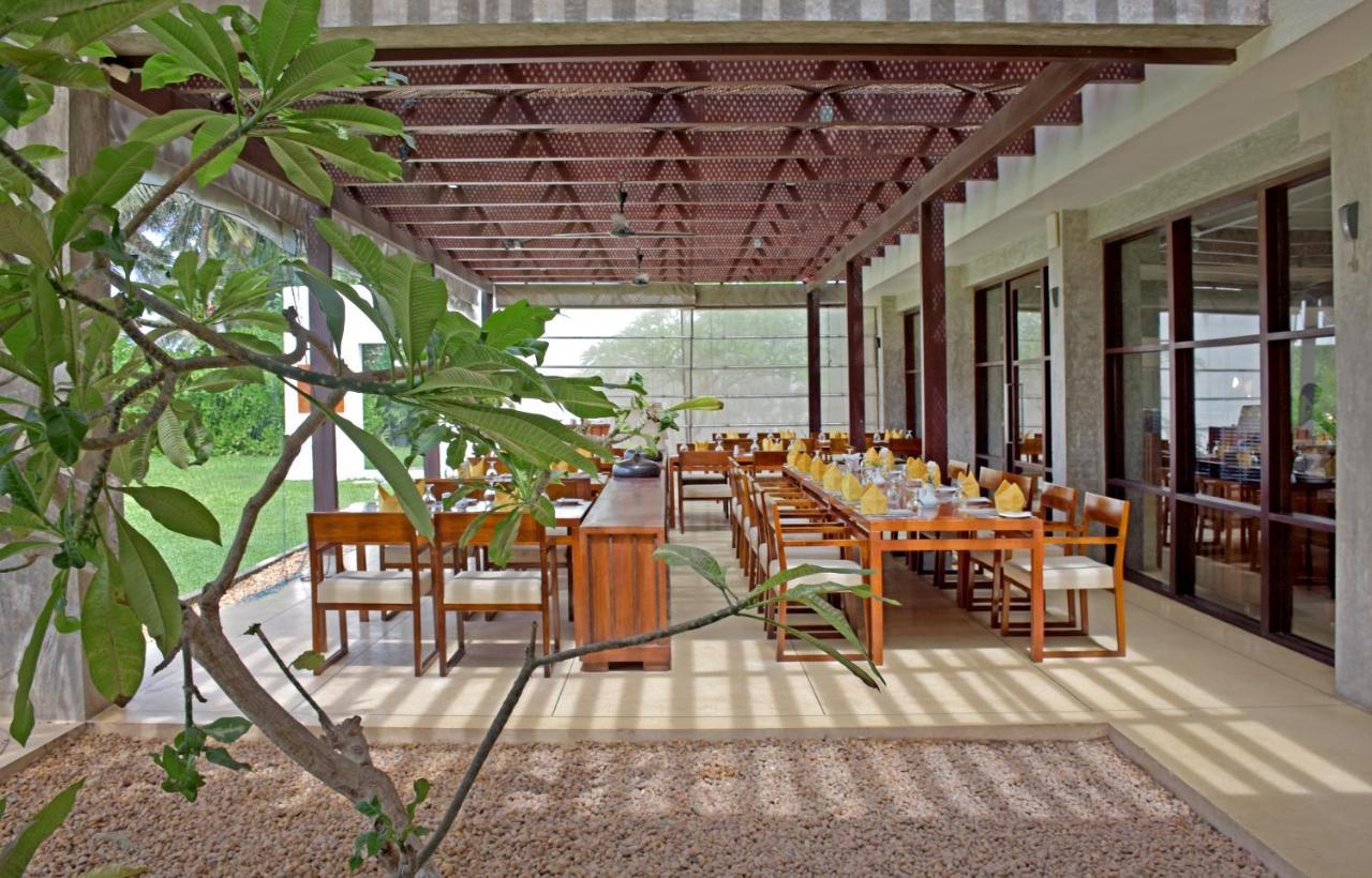 Goldi Sands Hotel Negombo Dış mekan fotoğraf